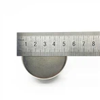 Varraste NdFeB magnet